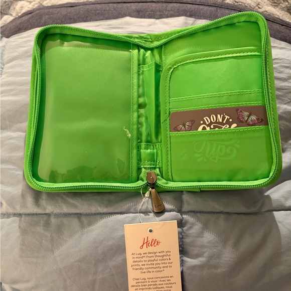 Lug Lime Green Quilted Travel Organizer - Picture 5 of 9